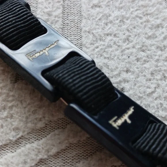 Black Canvas Chain Link Laptop Tote Shoulder Bag - Picture 2 of 9